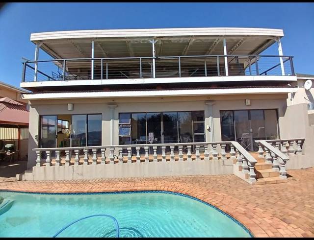 7 BEDROOM HOUSE FOR SALE IN KENSINGTON